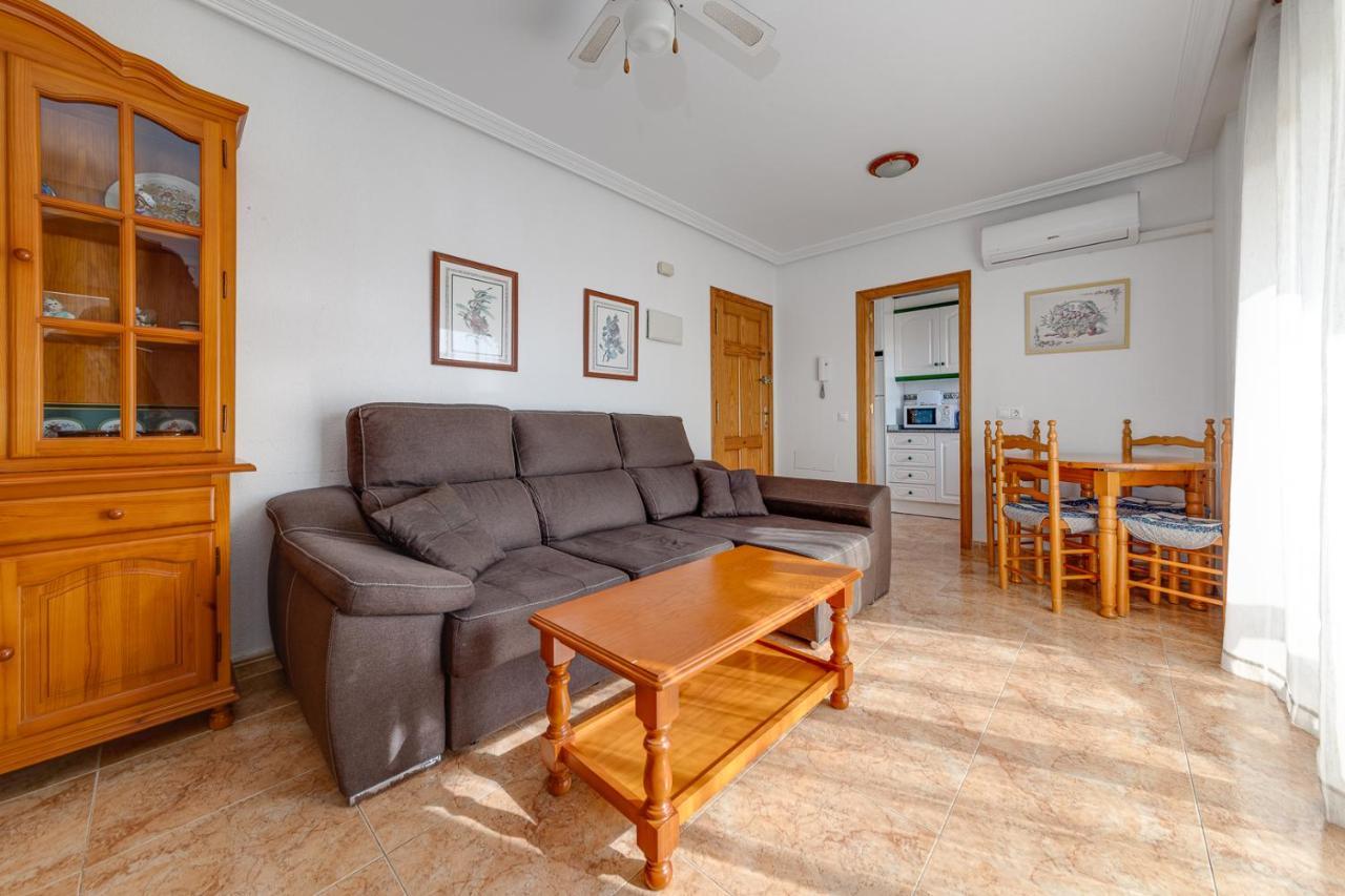 Apartment Ramon Gallud 204 ตอร์เรเวียคา ภายนอก รูปภาพ